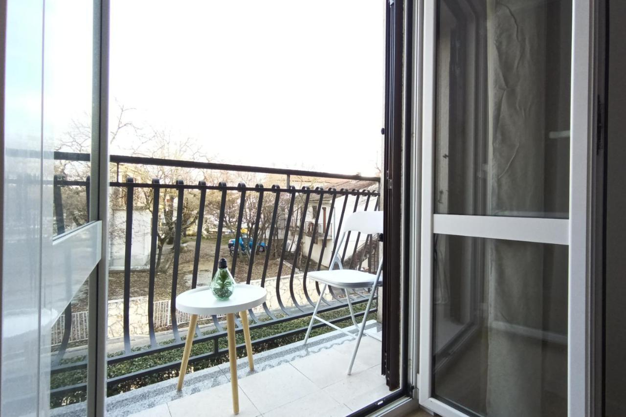 Apartments Jelovac Πόρετς Εξωτερικό φωτογραφία