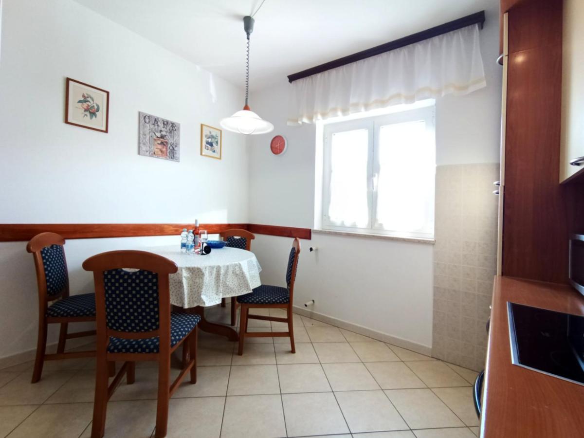 Apartments Jelovac Πόρετς Εξωτερικό φωτογραφία