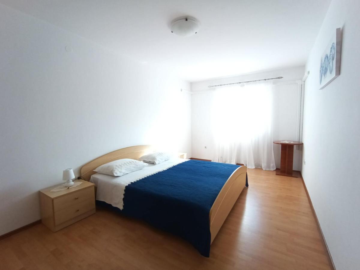 Apartments Jelovac Πόρετς Εξωτερικό φωτογραφία